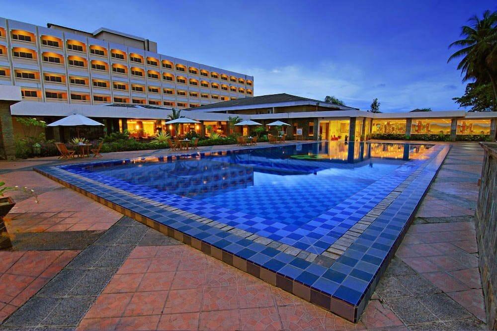 Pangeran Beach Hotel Padang  Ngoại thất bức ảnh