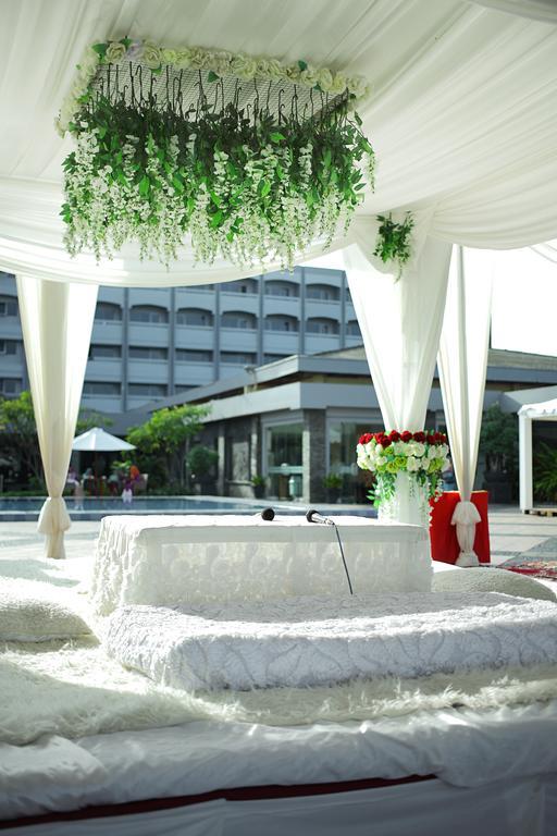 Pangeran Beach Hotel Padang  Ngoại thất bức ảnh