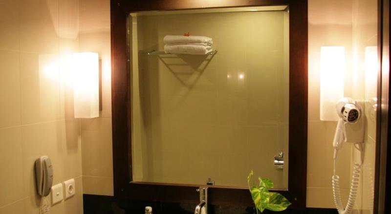 Pangeran Beach Hotel Padang  Ngoại thất bức ảnh